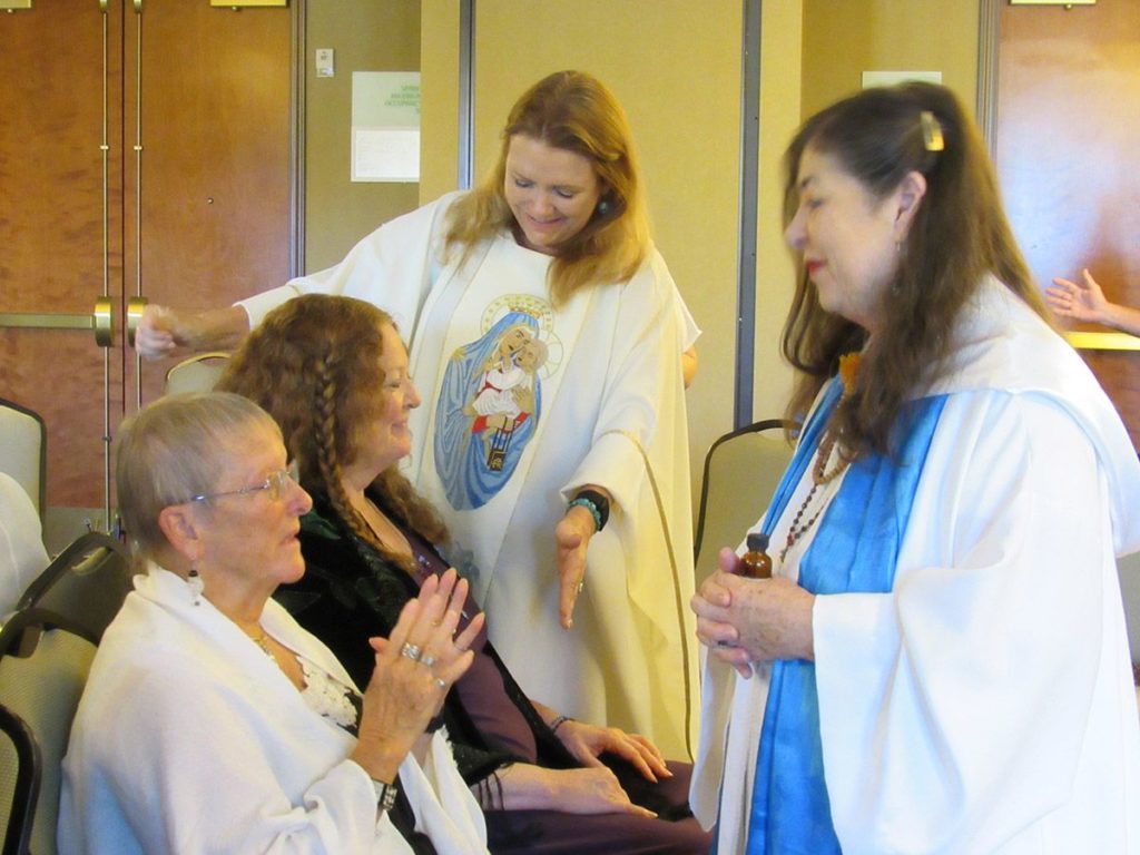 MMI MIC 2019 Conf group blessing