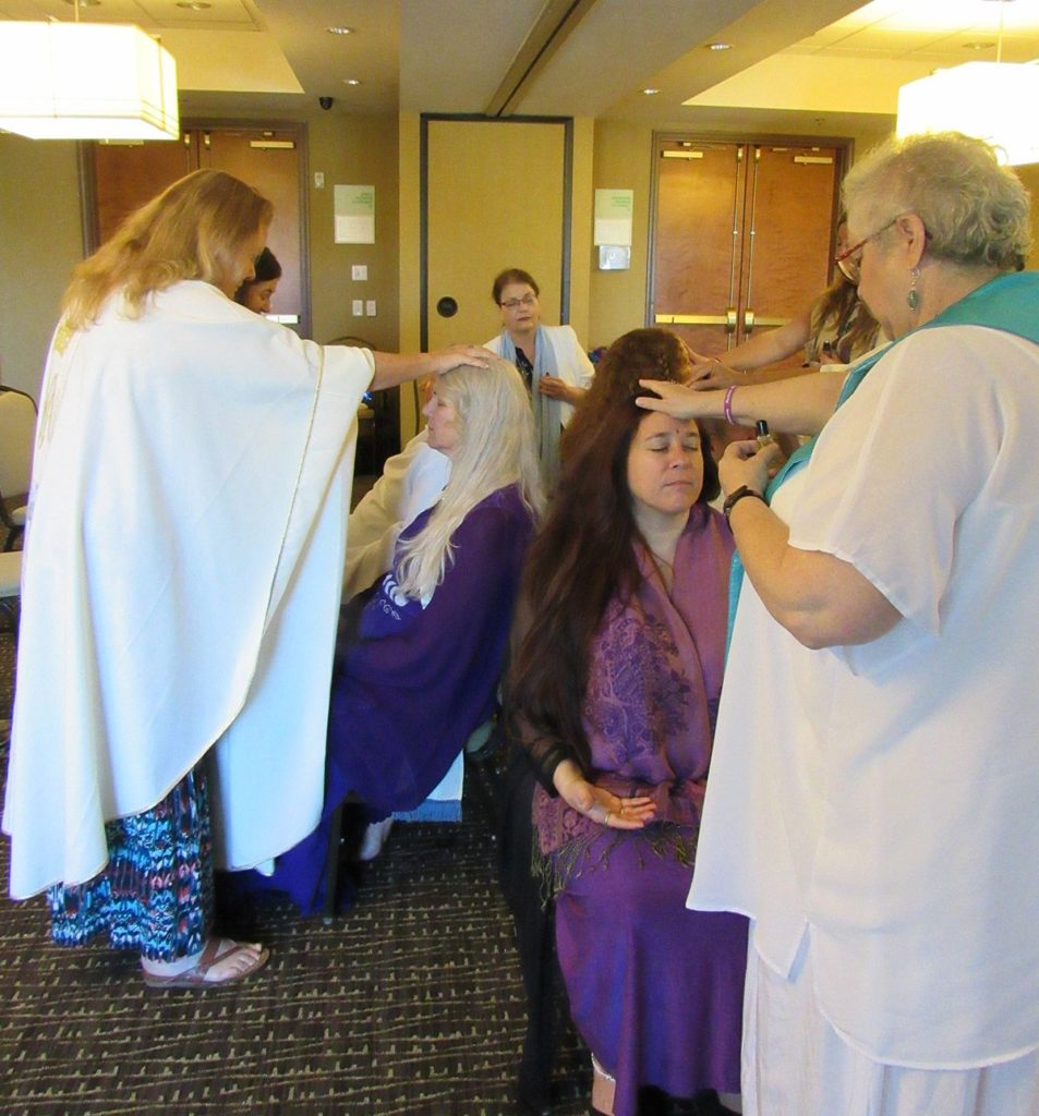 MMI MIC 2019 Conf group blessing 3